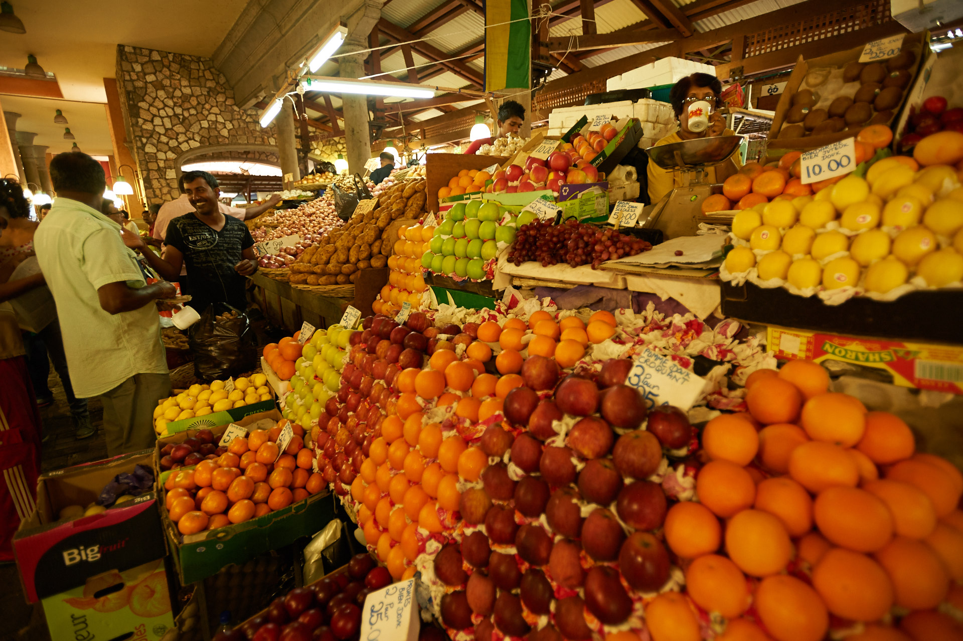 al mercato di port louis