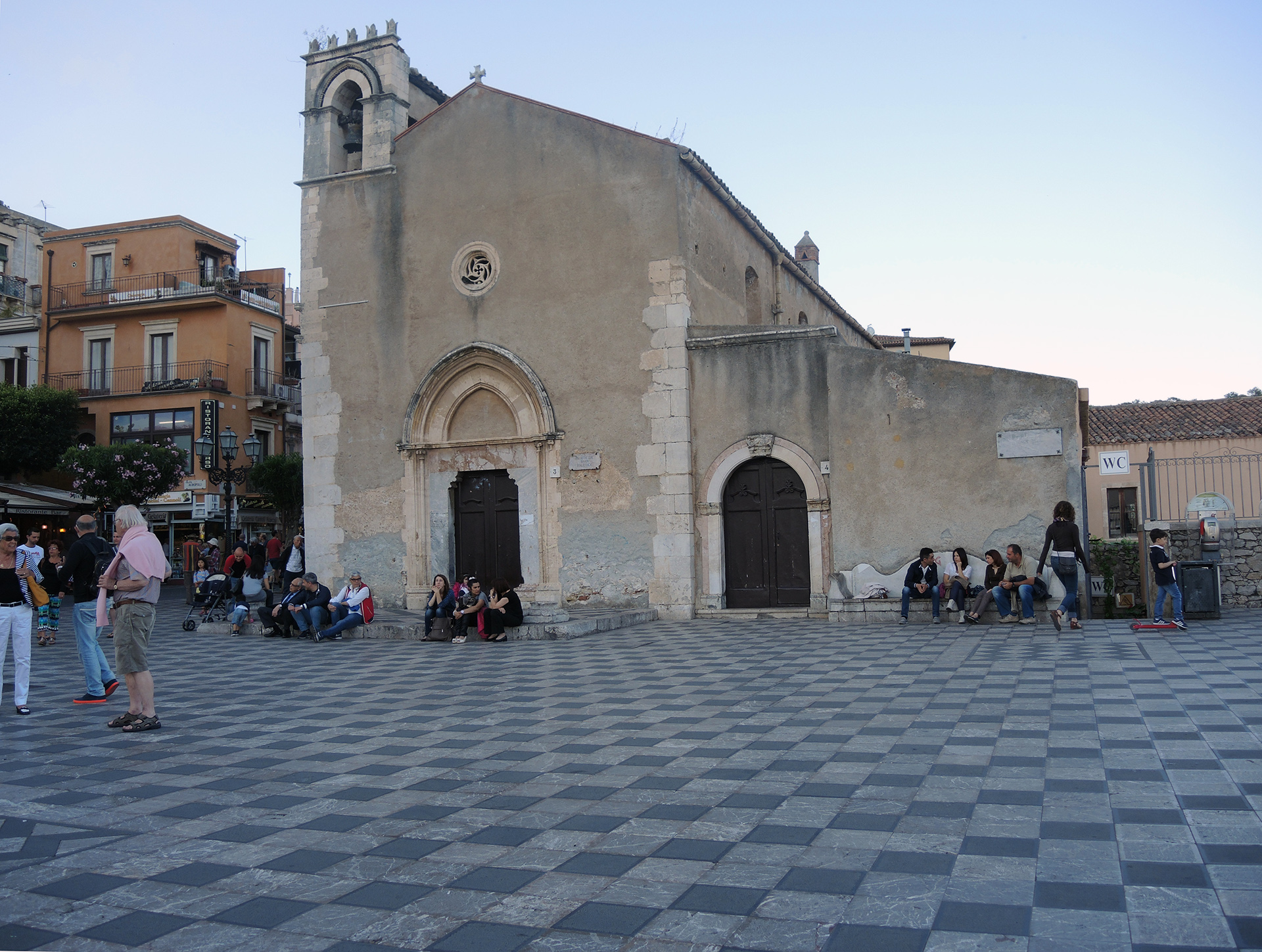 taormina chiesa